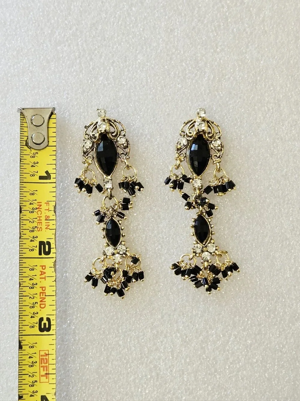Vintage Black and Gold chandelier earrings - Women Jewelry
